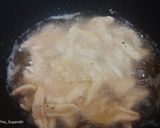 Foto langkah ke 5 dari resep Kue Bawang Gunting.