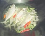 Foto langkah ke 2 dari resep Pindang Ikan Gembung Cemplung.
