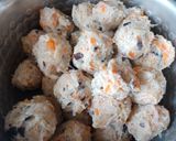 Foto langkah ke 2 dari resep Sup bakso lohua/mutiara.