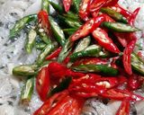Foto langkah ke 2 dari resep Tumis kembang (bunga) turi.