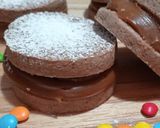 Foto del paso 6 de la receta: Alfajores de chocolate y dulce de leche