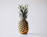 Foto del paso 1 de la receta Agua Detox de Piña con un toque de Menta