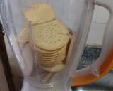 Foto del paso 1 de la receta: Torta de queso y duraznos sin horno