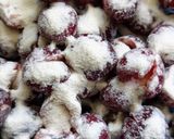 Cseresznyés (meggyes)pite gluténmentesen recept fázis 2 fotója