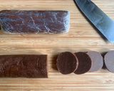 A picture of step 4 of Kinako & Cocoa Cookies.