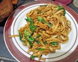 Foto langkah ke 4 dari resep Kwetiau Jowo / Tek Tek.