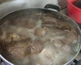 Foto del paso 1 de la receta: Consomé de Res con arroz y garbanzos