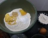 Foto langkah ke 1 dari resep Stick Bawang Cemilan ala Anak Kost.