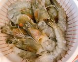 รูปขั้นตอนการทำที่ 1 ของ กุ้งดองคันจังเกาหลี 🦐🧅style by barbie👩🏼‍🍳