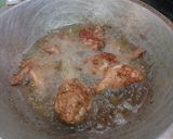 Foto langkah ke 4 dari resep Ayam Goreng Ketumbar dengan Sambal Penyet.