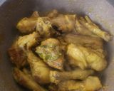 Foto langkah ke 2 dari resep Ayam goreng lengkuas simple.