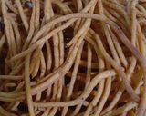 તીખા ગાંઠિયા (Tikha Ganthiya Recipe In Gujarati) રેસીપી સ્ટેપ2ફોટો