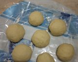 Foto langkah ke 3 dari resep Donat maizena.