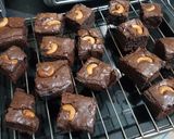 A picture of step 5 of Chewy Brownies.