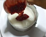 Foto langkah ke 9 dari resep Strawberry Cheesecake.