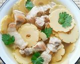 รูปขั้นตอนการทำที่ 4 ของ ต้มจืดหน่อไม้สดใส่หมูสับ