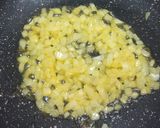 Foto langkah ke 1 dari resep Sup Krim Ayam.