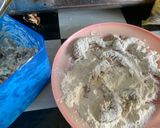 Foto langkah ke 2 dari resep Udang goreng tepung.