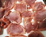 Foto del paso 2 de la receta: Solomillo al vino blanco con patatas al horno