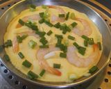 Foto langkah ke 2 dari resep Steam egg with prawn.