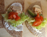 Foto del paso 2 de la receta: Rollos rápidos de aguacate y atún