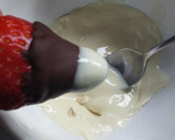 Foto del paso 3 de la receta: Fresas con chocolate