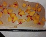Foto del paso 2 de la receta: Mini cuadraditos integrales con durazno