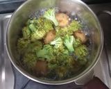 A picture of step 1 of Italian marinated zucchini with broccoli cheese pattice.
