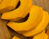 Kürbisspalten aus dem Backofen Rezeptschritt 2 Foto