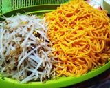 Foto langkah ke 5 dari resep Mi Celor.