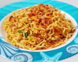 Foto langkah ke 3 dari resep Mie Goreng Telur.