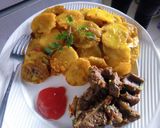 A picture of step 3 of Viazi karai and wetfry beef.