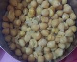 A picture of step 1 of Chana chat.