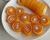 Foto langkah ke 7 dari resep Orange Jelly Roll.
