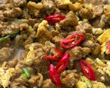 Foto langkah ke 6 dari resep Gai Pad Pongali (Ayam Tumis Bubuk Kari) Khas Thailand.