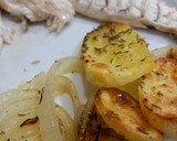 Foto del paso 5 de la receta: Pargo Rosado con guarnición de patatas y cebollas horneadas