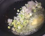Foto del paso 3 de la receta: Filete de pescado con couli de cebolla y curry