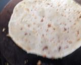 A picture of step 3 of Layered paratha.