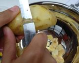 Foto del passaggio 1 della ricetta Rose di sfoglia con patate e petto di tacchino