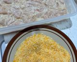 Foto langkah ke 3 dari resep Chicken Katsu (stok frozen).