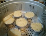 Foto langkah ke 4 dari resep Bolu kukus pisang merekah.