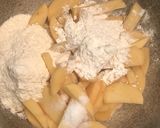 A picture of step 1 of Crispy Chilli Potatoes.
