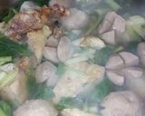 Foto langkah ke 5 dari resep Sup Pangsit & Bakso.