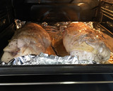 Foto del paso 6 de la receta: Pechuga de pavo rellena y salsa gravy
