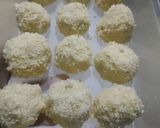 Foto langkah ke 3 dari resep Bola Bola Tape Coklat 💚.