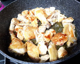 Foto del paso 1 de la receta: Pollo frito con nata
