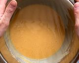 A picture of step 7 of Custard Cream Dorayaki.