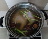 Hình bước làm 2 của món Gà chiên giòn da