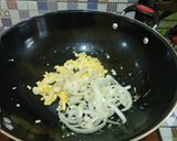 Foto langkah ke 5 dari resep Mie Kwetiau Kuah.