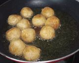 Foto langkah ke 4 dari resep Bola Tahu Kuah Kari India.